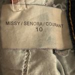 Jones Studio Capri Jeans 10 Blue Embroidered Cottagecore Boho Bohemian Hippie Medium Wash Photo 9