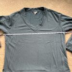 Orvis  Women’s Sage Green V-neck Sweatshirt - Size M - GUC - Stretch Photo 6