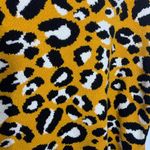 Cozy Casual  Leopard Print Sweater Cut Out Back Medium Large Photo 2