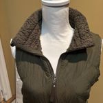 prAna  Vest Womens Small Green Quilted Full Zip Sherpa Lined Mock Neck Zip Pocket Photo 4