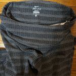 Nike Dri-Fit Legend Women's Black/Gray Zig Dot Capri Leggings Size Medium Photo 3