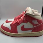 Air Jordan 1 Mid Wmns“Guava Ice” size 8.5W Photo 0