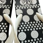 Tory Burch women’s sandals size 8 black white polka dot foam flip flops Photo 2