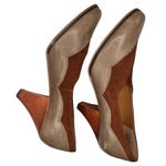 Latigo Anthropologie  Hayden Brown Suede & Leather Pumps with Wood Heel Size 7.5 Photo 4