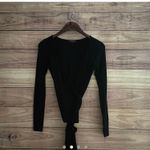 Olivaceous Cropped Long Sleep Top Photo 1