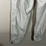 Athleta  Trekkie Belted Birch Grey Hike Ripstop Outdoor Nylon Blend Pants Photo 13