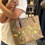 Coach NWT City Tote Bag In Signature Canvas With Floral Print Photo 6