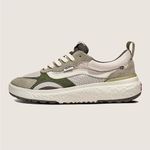 Vans  UltraRange Neo VR3 Shoe Women 9.5 US Mens 8.0US Photo 1