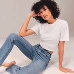 Abercrombie & Fitch 90s Slim Straight Jeans Photo 2