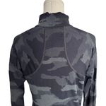 Athleta  - Momentum Camo Quarter Zip Top Black Sz L Photo 5