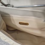 Finesse La Model Vintge Elegant Ivory Crossbody Bag Photo 3