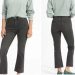 Everlane High Rise Kick Crop Jean in Faded Black, Sz 29 Photo 1