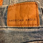 American Eagle Women's Curvy Mom Jeans Size 4 Blue High Rise 5-Pocket Photo 4