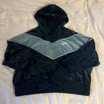 Nike velvet  crop sweatshirt black Photo 0