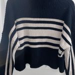 Hollister Sweater Photo 1