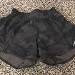 Lululemon  Shorts Hotty Hot 4" Green Camo Photo 0