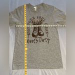 Bella Canvas Soul Clean Boots Dirty  Tee • Size Medium Photo 4
