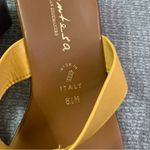 Contesa Golden Yellow and Gold Jewel Sandals Italian Leather 8 1/2 Size undefined Photo 3