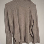 Cyrus  medium sweater Photo 0