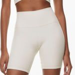 Aritzia tna biker shorts Photo 0