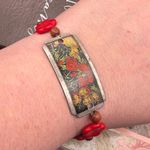 Handmade  Red Daisy Floral Stretch Bracelet • Vintage Parts Boho Retro Photo 5