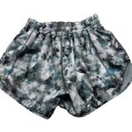 Lululemon Hotty Hot Low Rise Short 4" Kaleidofloral Multi / Blue Cast Size 2 Photo 1
