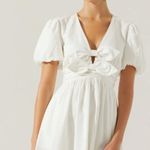 ASTR  the Label White Midi Linen Dress  Photo 0