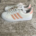 Adidas  Grand Court Dusty Pink Tennis Shoes Size 7 NWT‎ NO BOX FLAW Photo 2