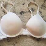 SO  White Lace Women's Bra Size 34A Padded Super Soft Photo 0