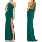 Mac Duggal Ieena for One Shoulder Jersey Gown in Emerald Green Photo 10