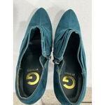 G by Guess Womans 7.5 M Forest Green Stiletto Platform Bootie Photo 5