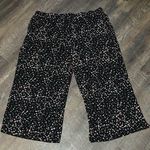 Torrid Crop Pull-On Wide Leg Studio Knit Mid-Rise Pant Size 2 Hearts Photo 0