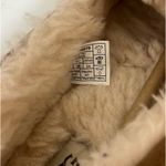 UGG Tan  slippers  Photo 5