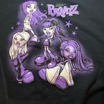 Bratz crewneck sweatshirt xl black purple Photo 1