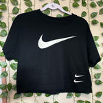 Nike  Women's Black Crop Top medium Photo 0