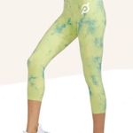 Peloton - Cadent Capri Leggings Tie Dye Cycling Workout Gym Training Running Photo 0