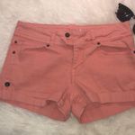 Life in Progress Life‎ in Progress light coral stretchy denim shorts Photo 1