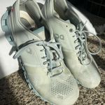 On Cloud  Helion Tennis Shoes Photo 0