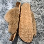 Fitory Burch Tan Cozy Slippers Plush Comfort Size 7 Photo 3