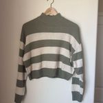 Divided H&M  Cropped Mock Neck Sweater Size Small Photo 0