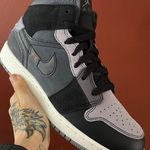 Air Jordan 1 Mid SE Craft GS ‘Inside Out - Black’ Photo 1