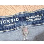 Torrid  Plus 18 Short High Rise Wide Leg Vintage Stretch Denim Jeans Faded Wash Photo 2