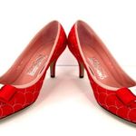 Salvatore Ferragamo Carla Quilted Red Satin Fabric Bow Vara Heel Pumps Size 6 Photo 9