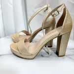 Forever Chunky Heel Low Platform Formal Sandal Heels Glitter Size 6 Gold Photo 4