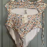 Only TAMMIE Floral Swimsuit Photo 1