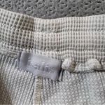 Isalis  Women’s White Thermal Waffle Knit Pull On Lounge Shorts pajamas small EUC Photo 2