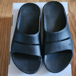 OOFOOS OOFOSLIDE Black Unisex Comfort Recovery Slide Sandals Wm US 10 M US 8 Photo 0