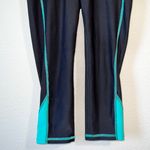 Xersion - High Waisted Performance Fitted Capri Athletic Leggings Photo 2