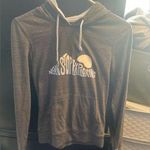 The North Face  Women’S Hooded Long sleeve size small Photo 0