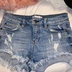 Oasis Short Shorts Photo 0